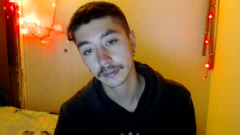 Snapshot of talhi_ chatting on 06/26/26, 07:35 talhi_ online show from 06/26/26, 07:35