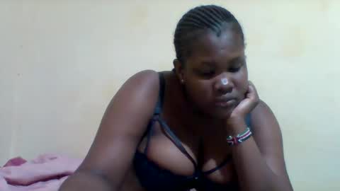 Snapshot of taliah254 chatting on 11/30/25, 04:22 taliah254 online show from 11/30/25, 04:22