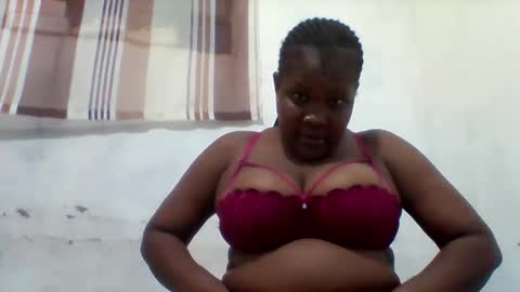 Snapshot of taliah254 chatting on 12/05/25, 04:14 taliah254 online show from 12/05/25, 04:14