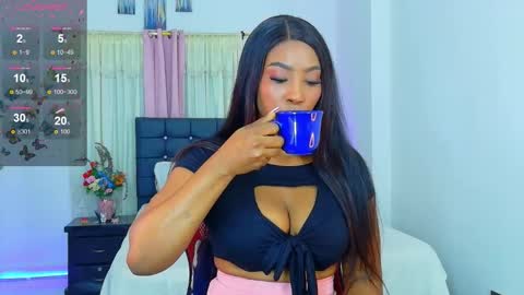 taliana  modelo independiente online show from 02/17/26, 11:22