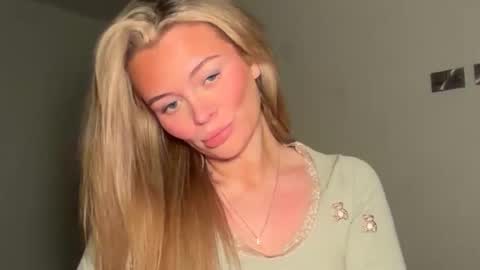 Talia online show from 01/18/26, 09:40