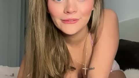 Talia online show from 03/17/26, 06:22