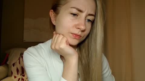 Snapshot of taliiyafiredream chatting on 02/04/25, 09:28 Kira online show from 02/04/25, 09:28