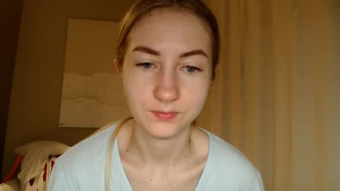 Snapshot of taliiyafiredream chatting on 02/07/25, 05:52 Kira online show from 02/07/25, 05:52