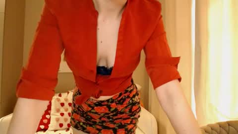 Snapshot of taliiyafiredream chatting on 02/19/25, 12:22 Kira online show from 02/19/25, 12:22