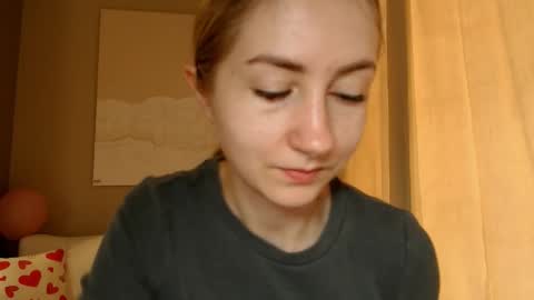 Snapshot of taliiyafiredream chatting on 03/07/25, 06:35 Kira online show from 03/07/25, 06:35