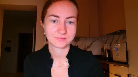 Snapshot of taliiyafiredream chatting on 10/25/25, 05:48 Kira online show from 10/25/25, 05:48