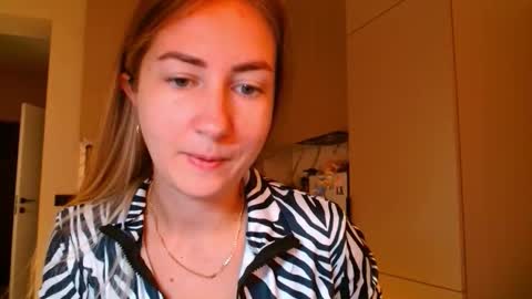 Snapshot of taliiyafiredream chatting on 11/07/25, 06:13 Kira online show from 11/07/25, 06:13