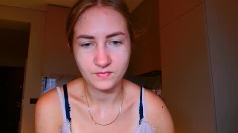 Snapshot of taliiyafiredream chatting on 11/10/25, 06:34 Kira online show from 11/10/25, 06:34