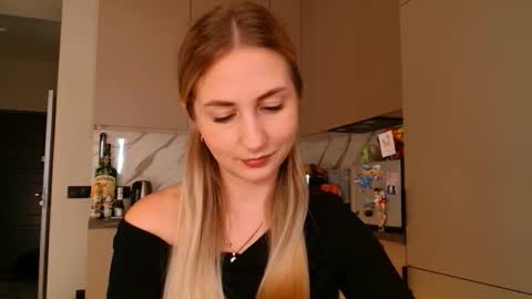 Snapshot of taliiyafiredream chatting on 02/27/26, 12:38 Kira online show from 02/27/26, 12:38