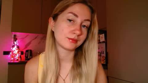  Kira  online show from 03/12/26, 07:03