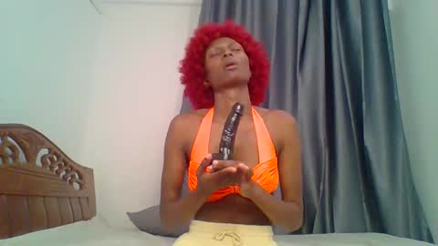 talisha smiles online show from 04/19/26, 12:54