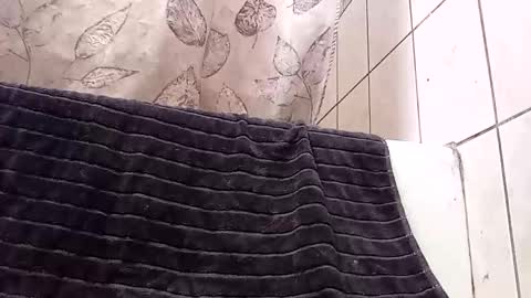 Snapshot of tall6feet7inch chatting on 12/23/25, 02:20 tall6feet7inch online show from 12/23/25, 02:20