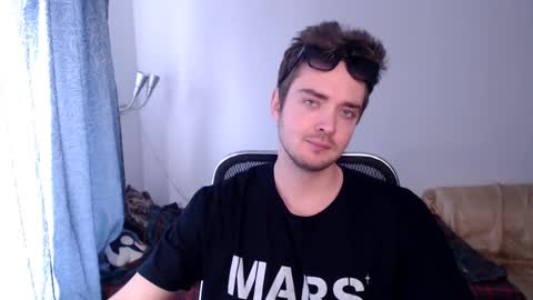 Snapshot of tall_sam chatting on 02/22/25, 10:29 tall_sam online show from 02/22/25, 10:29