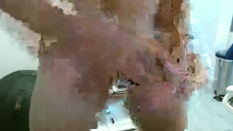 Snapshot of tallandfitat50 chatting on 02/06/25, 01:38 tallandfitat50 online show from 02/06/25, 01:38