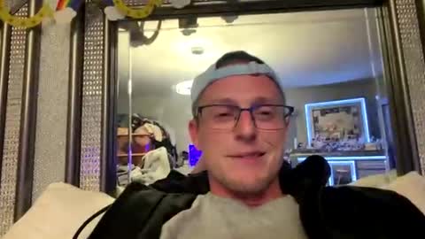 first stream was very fun grateful for every follow and super active chat online show from 06/04/26, 07:03