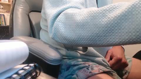 Snapshot of tallguysfbay chatting on 10/09/25, 05:00 tallguysfbay online show from 10/09/25, 05:00