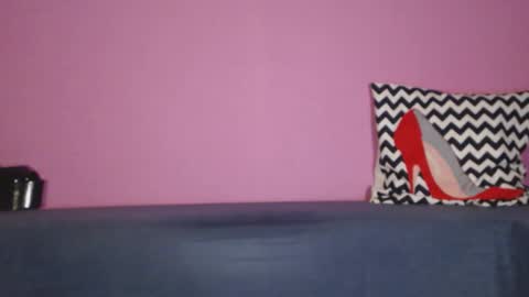 Tallso online show from 12/19/25, 06:48