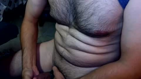 Snapshot of talltannhandsome chatting on 07/21/26, 04:31 talltannhandsome online show from 07/21/26, 04:31