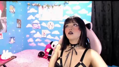 Alejandra Independent model online show from 04/18/26, 10:41