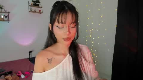 Snapshot of tamara_aluna_ chatting on 07/30/26, 06:18 Tamy online show from 07/30/26, 06:18