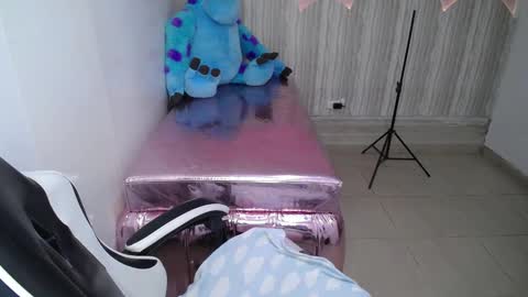 Snapshot of tamara_brown_t chatting on 11/26/25, 04:02 Tamara online show from 11/26/25, 04:02