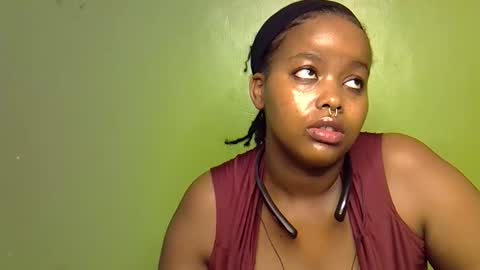 tamara_byb online show from 11/30/25, 08:18