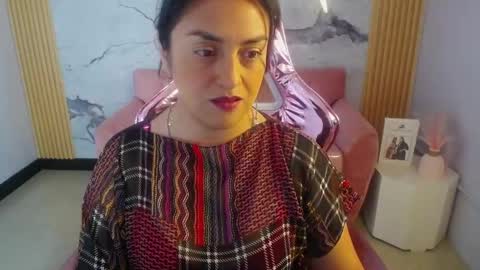 tamara_ch1 online show from 10/08/25, 03:48