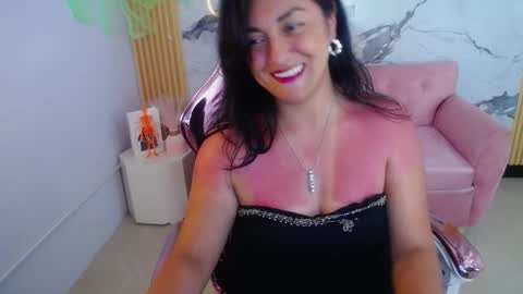 tamara_ch1 online show from 10/14/25, 03:40