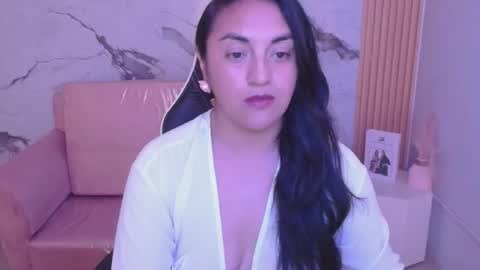 tamara_ch1 online show from 12/14/25, 03:56