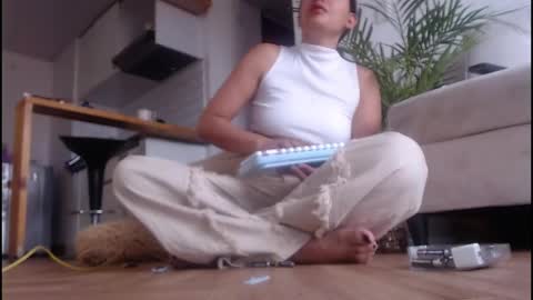 Tamara online show from 05/08/26, 03:50