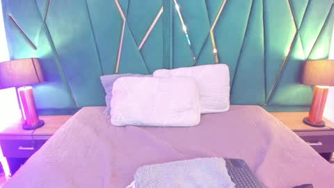 Snapshot of tamara_myller1 chatting on 01/10/25, 12:15 Tamara online show from 01/10/25, 12:15