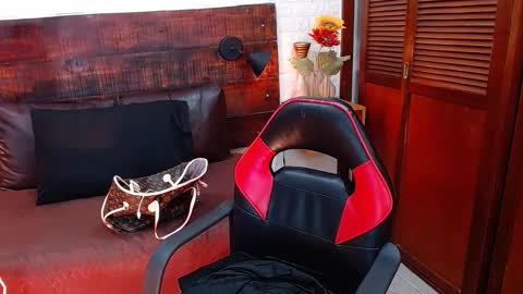    online show from 12/31/24, 05:29