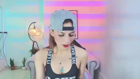 Snapshot of tamara_slimx chatting on 01/29/25, 03:54 Tamara online show from 01/29/25, 03:54