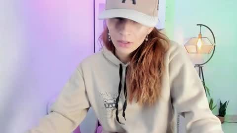 Snapshot of tamara_slimx chatting on 03/09/25, 03:43 Tamara online show from 03/09/25, 03:43