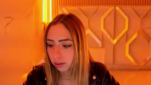 Snapshot of tamara_tp chatting on 01/19/26, 12:09 Tamara online show from 01/19/26, 12:09