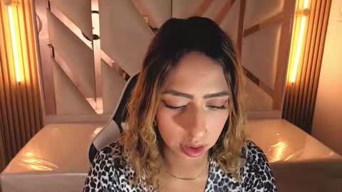 Snapshot of tamara_tp chatting on 02/10/26, 12:53 Tamara online show from 02/10/26, 12:53