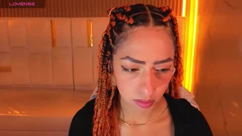 Snapshot of tamara_tp chatting on 02/15/26, 12:47 Tamara online show from 02/15/26, 12:47