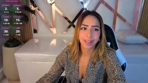 Snapshot of tamara_tp chatting on 02/24/26, 08:51 Tamara online show from 02/24/26, 08:51