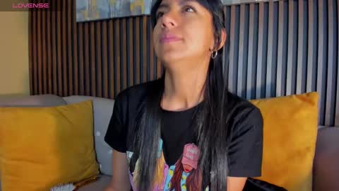 Snapshot of tamaraakins chatting on 03/05/25, 03:29 Tamy online show from 03/05/25, 03:29