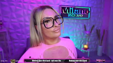 Snapshot of tamaramilano chatting on 05/04/26, 08:10 TamaraMilano online show from 05/04/26, 08:10