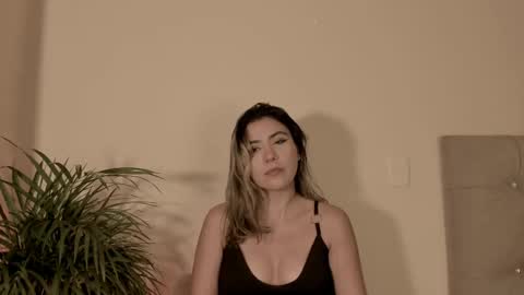 Tamara. online show from 04/21/26, 01:07