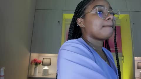 Tami online show from 03/25/26, 07:42