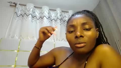 Snapshot of tamia538235 chatting on 01/28/25, 06:49 tamia online show from 01/28/25, 06:49