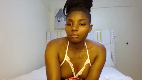 tamia online show from 12/03/25, 02:08