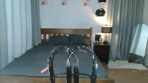 Snapshot of tamira_sassyqueen chatting on 01/06/26, 01:37 Kylie online show from 01/06/26, 01:37