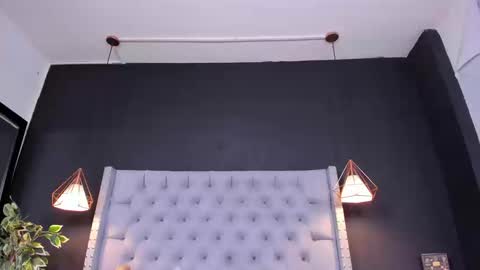  online show from 09/23/25, 03:53