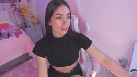 Snapshot of tammy_w chatting on 12/10/24, 07:54 Tammy online show from 12/10/24, 07:54