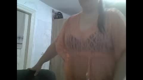 Snapshot of tammyah chatting on 12/24/24, 10:17 TammyAh online show from 12/24/24, 10:17