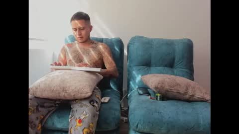 Tamy ian online show from 12/01/25, 01:49